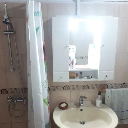 بيت للعطل Casa Rural أرونا